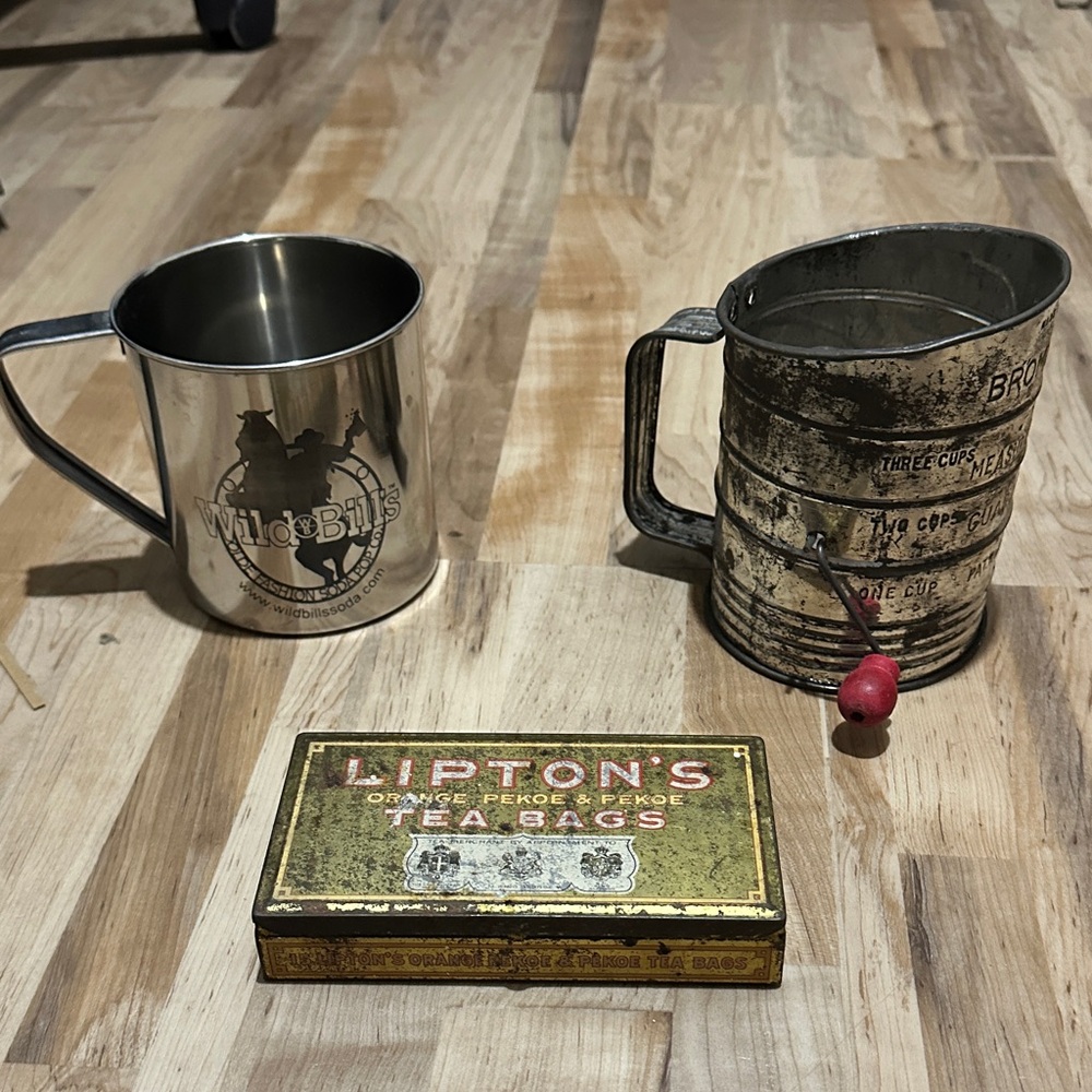 Misc Kitchen/Decor items